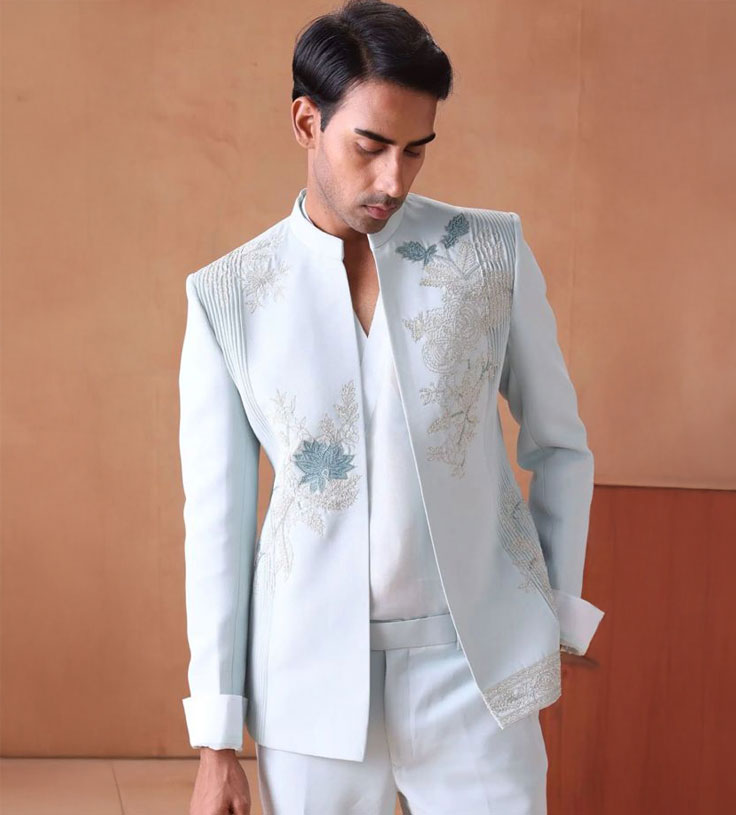 Look 25